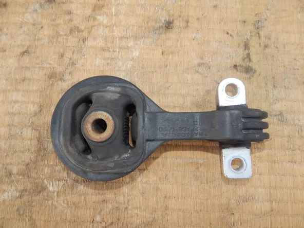 Подушка двигателя HONDA CR-V RE4 K24A (Контрактный) 37966803