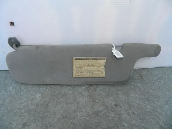 Козырек солнцезащитный TOYOTA LAND CRUISER PRADO J90 Лев (Б/У)