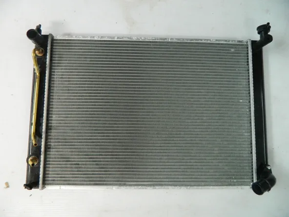 Радиатор охлаждения PANDAPARTS TOY03ACU30 TOYOTA HARRIER ACU3#,GSU3#,MCU3 2AZFE 2003-2012