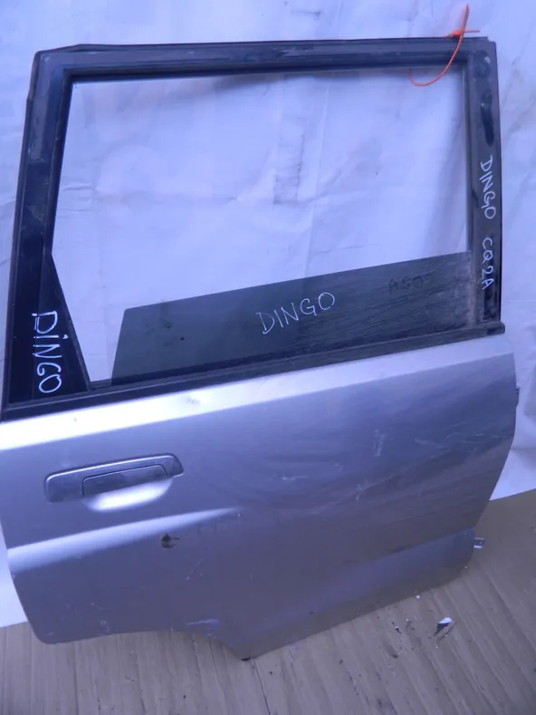 Дверь MITSUBISHI MIRAGE DINGO CQ2A Зад Прав (Контрактный) 65243007