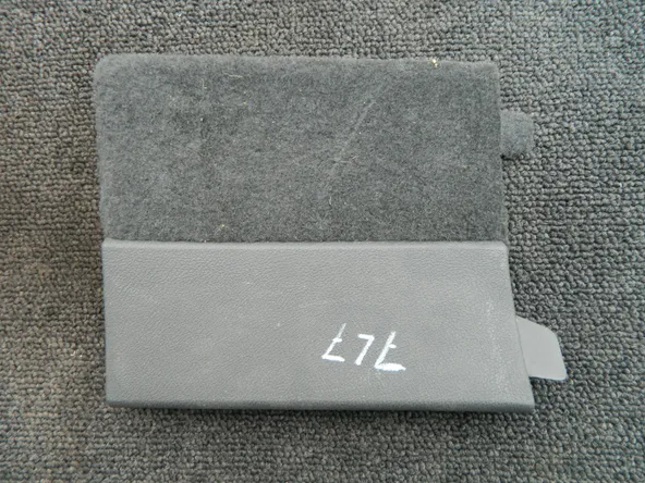 Обшивка крышки багажника VOLKSWAGEN TOUAREG 7L7 (Контрактный) 2777400076