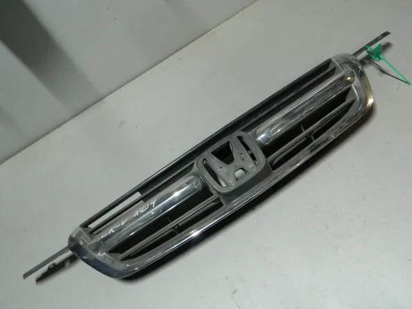 Решетка радиатора HONDA CR-V RD4 (Контрактный) 81540980