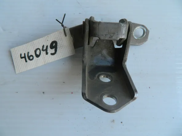 Петля двери MAZDA 6 GG Зад Прав Низ (Б/У)