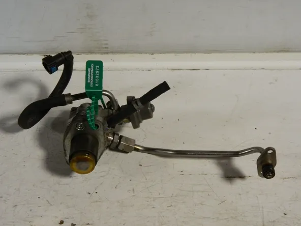 ТНВД TOYOTA 3GRFSE (Контрактный) 81532972