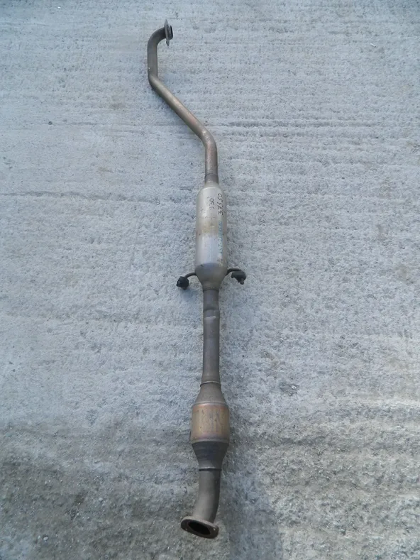 Катализатор TOYOTA AVENSIS AZT250 (Контрактный) 37550930