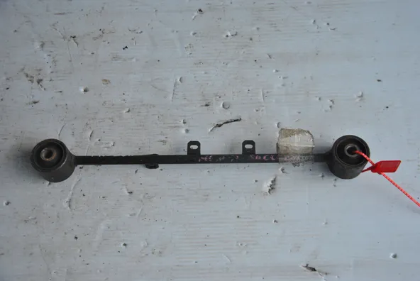 Тяга подвески TOYOTA PROBOX NCP55 Зад (Контрактный) 25284040