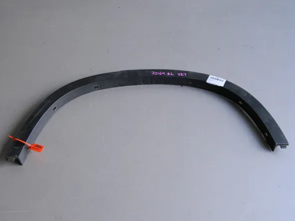 Накладка на крыло BMW X1 E84 Зад Лев (Контрактый) 65243311