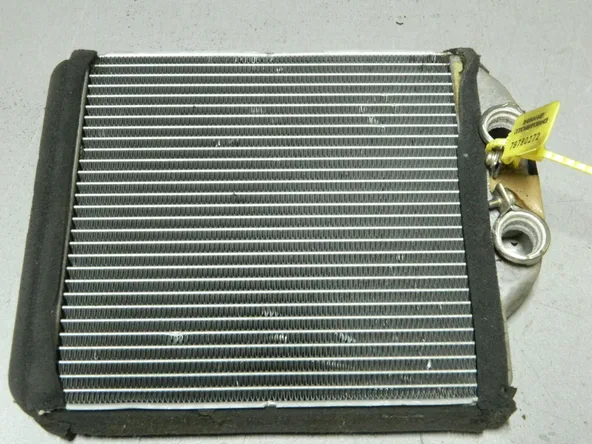 Радиатор печки TOYOTA GAIA SXM10 (Контрактный) 79780272