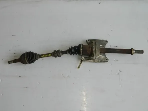 Привод NISSAN TIIDA JC11 MR18 Перед Прав (Контрактный)