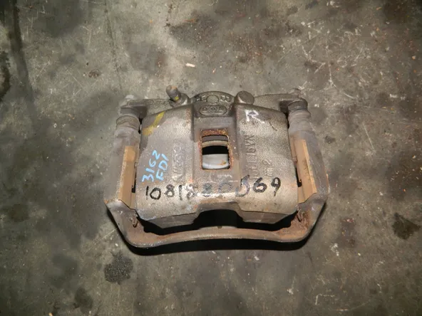 Суппорт HONDA CIVIC FD1 Перед Прав (Контрактный) 1081880669