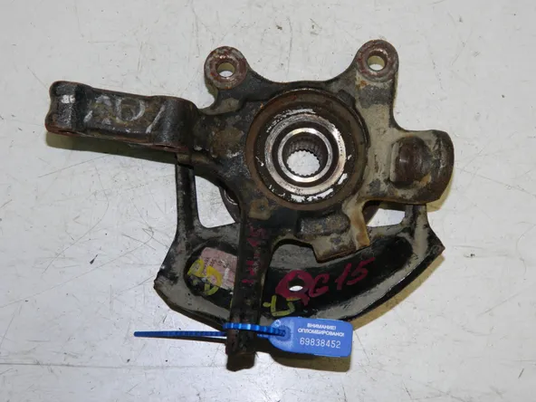 Ступица NISSAN AD Y11 Перед Лев (Контрактный) 69838452