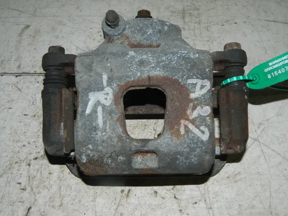 Суппорт NISSAN CEFIRO A32 Перед Прав (Кoнтрактный) 81540726