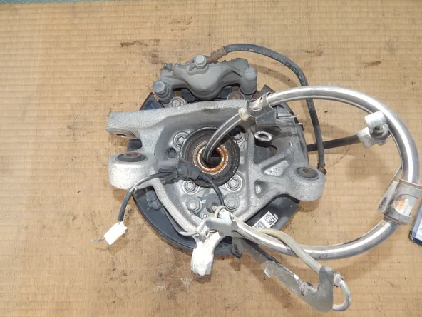 Ступица LEXUS IS250 GSE20 Зад Прав (Контрaктный) 39177802