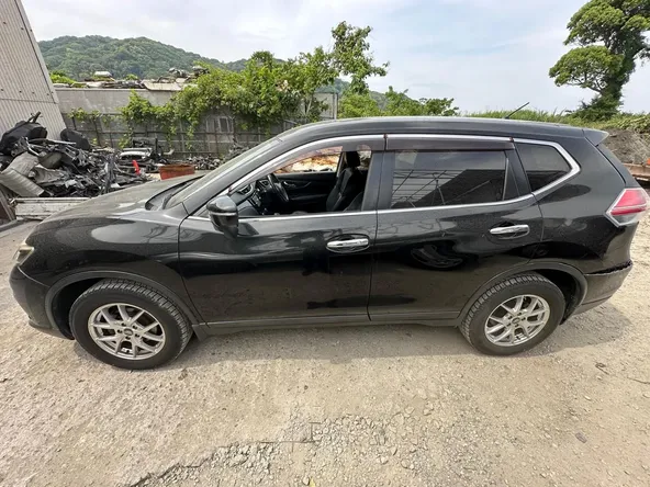 Дверь NISSAN X-TRAIL NT32 Зад Лев (Контрактный) 140088011