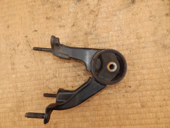 Подушка двигателя TOYOTA IPSUM ACM21 Зад (Контрактный) 3392802