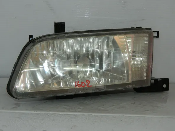 Фара NISSAN SUNNY FB15 Перед Лев (Контрактный) 45990417