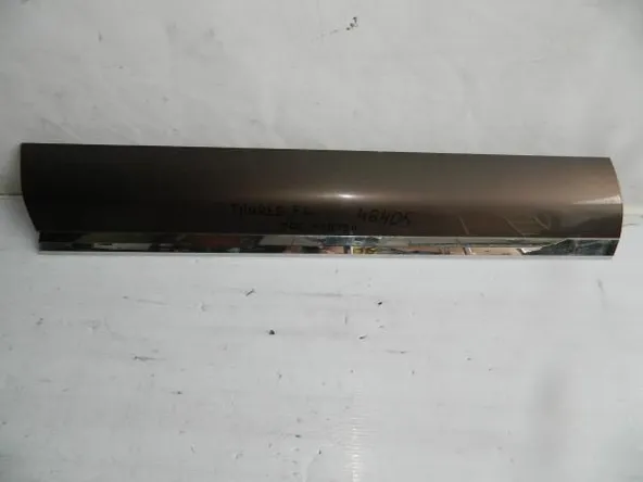 Накладка двери VOLKSWAGEN TOUAREG 7P6 Перед Лев (Б/У)