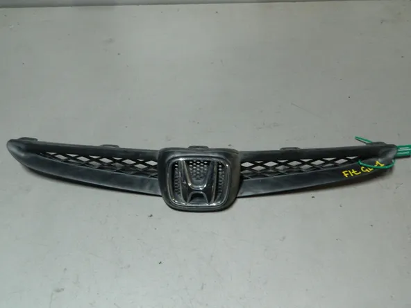 Решетка радиатора HONDA FIT GD1 (Контрактный) 81540947