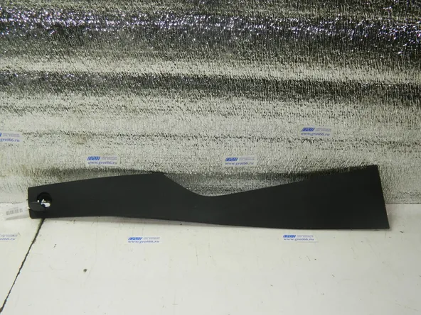 Накладка центральной консоли HYUNDAI EQUUS VI G6DA 2013-2015 Лев (Б/У) 35021121