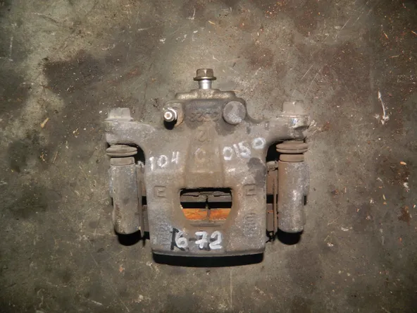 Суппорт NISSAN SERENA HFC26 Зад Лев (Контрактный) 1040150672