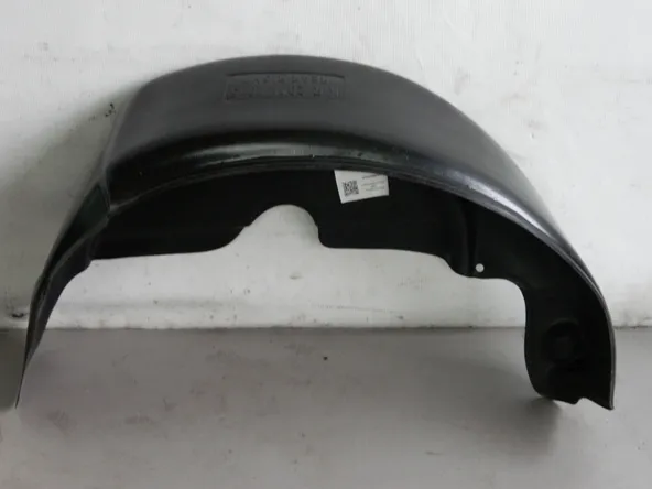 Подкрылок AKRADO AK868224Y500 KIA RIO 4 15- Задн Прав