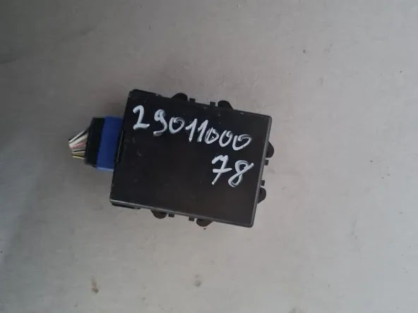 Блок управления TOYOTA RAV4 ACA31 (Контрактный) 2901100078