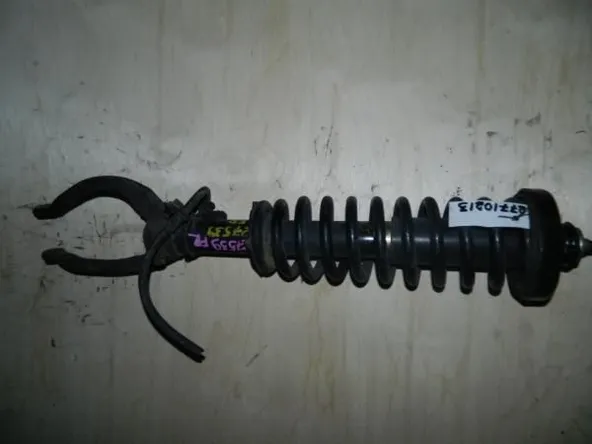 Стойка подвески HONDA Odyssey RA3 F23A Перед Прав (Контрактный)