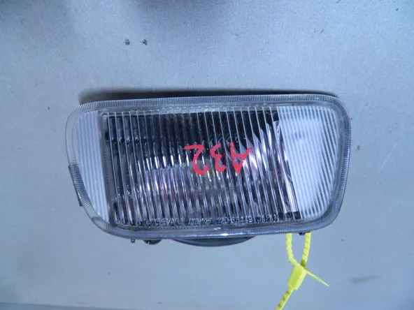 Габарит NISSAN CEFIRO A32 Перед Лев (Контрактный) 79768722