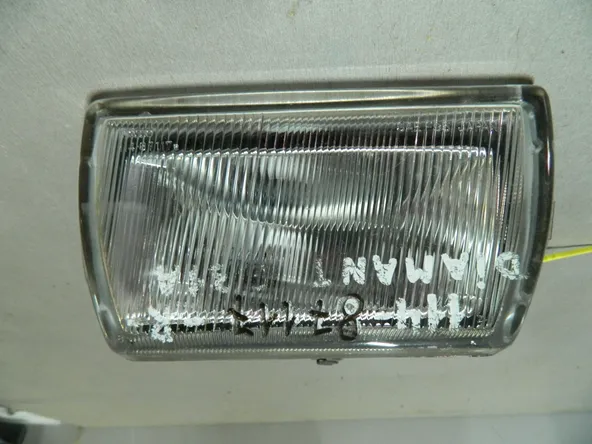 Фара противотуманная MITSUBISHI DIAMANTE F36A Перед Прав (Контрактный) 79768008