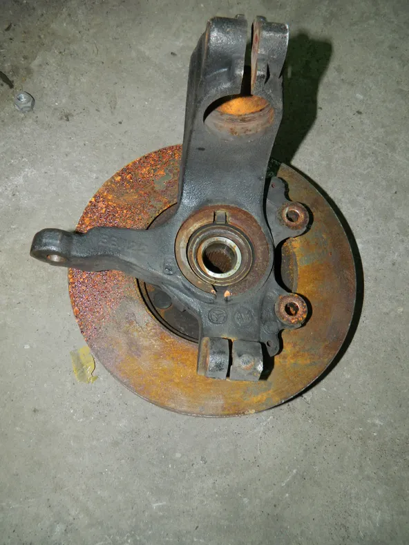 Ступица MAZDA MAZDA 3 BL Перед Лев (Контрактный) 79586781