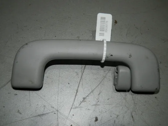 Ручка потолочная Kia Sportage QL Перед (Б/У)