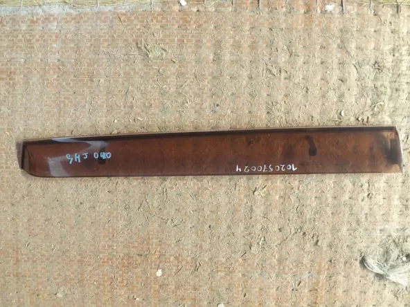 Ветровик SUBARU FORESTER SHJ Зад Прав (Контрактный) 1020570024