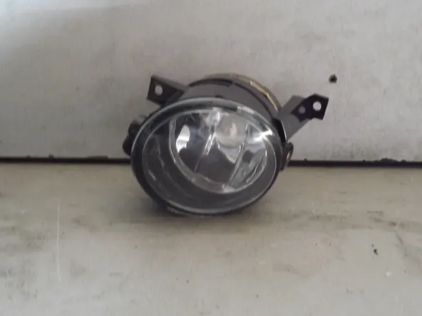 Фара противотуманная ATB 1AVP50P0L VOLKSWAGEN POLO Лев