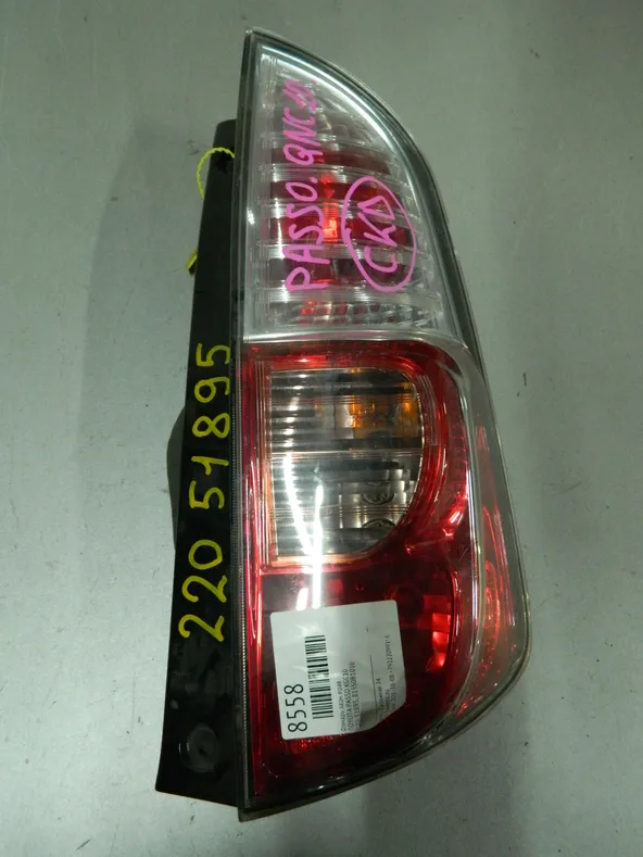 Фонарь TOYOTA PASSO KGC10 Задн Прав (Контрактный) 64492603