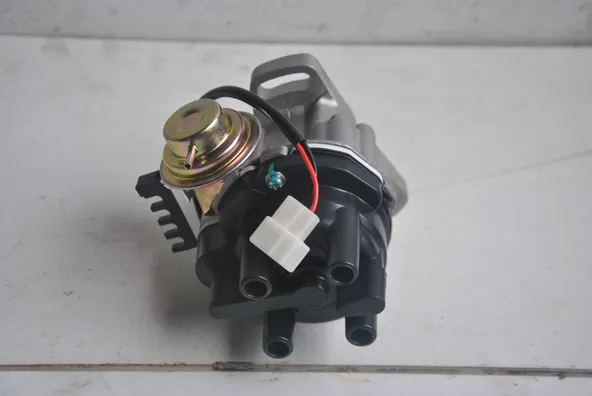 Трамблер GENERAL PARTS MD182221 MITSUBISHI 4G13, 4G15