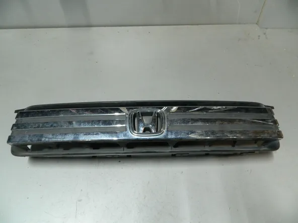 Решетка радиатора HONDA MOBILIO SPIKE GK1 (Контрактный) 81540956