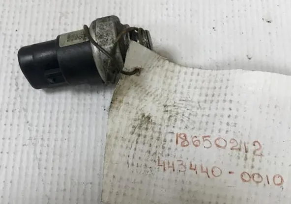 Датчик давления кондиционера TOYOTA SPRINTER AE111 (Контрактный) 4434400010