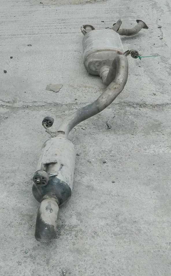 Глушитель TOYOTA LAND CRUISER UZJ200 (Б/У) 81530909