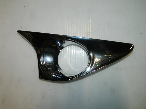 Оправа ПТФ SAT STTYL62191 TOYOTA Camry