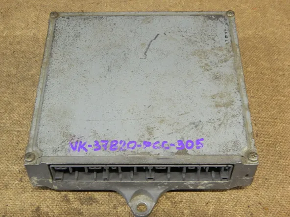 Блок управления ДВС HONDA ACCORD F18B (Контрактный) 79590490 37820PCC305