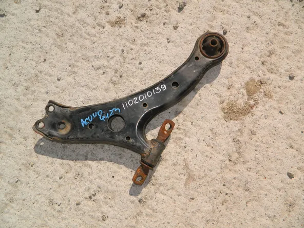 Рычаг подвески TOYOTA CAMRY ACV40 Перед Лев (Контрактный) 1102010139