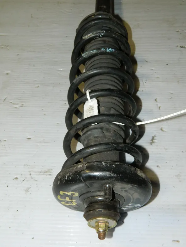 Стойка подвески HONDA TORNEO CF3 Зад (Контрактный) 45976935