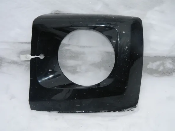 Рамка фары MERCEDES BENZ G-Klass W463 прав (Б/У) 45993967