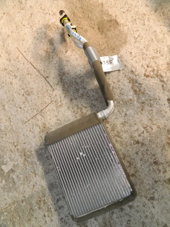 Радиатор печки MAZDA MAZDA3 BL (Контрактный) 1042560355