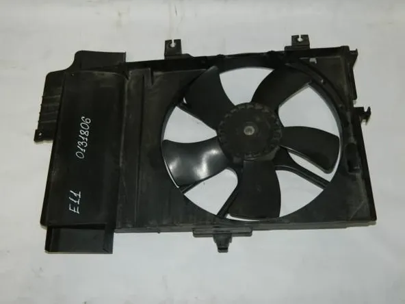 Диффузор радиатора NISSAN NOTE E11 (Контрактный)