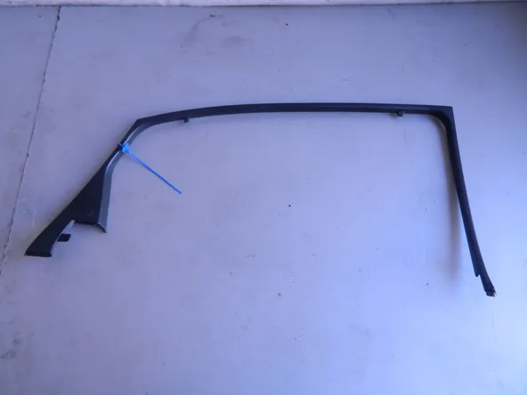 Накладка рамки двери HYUNDAI EQUUS VI G6DJ Задн Лев (Б/У) 69838409 829113N010