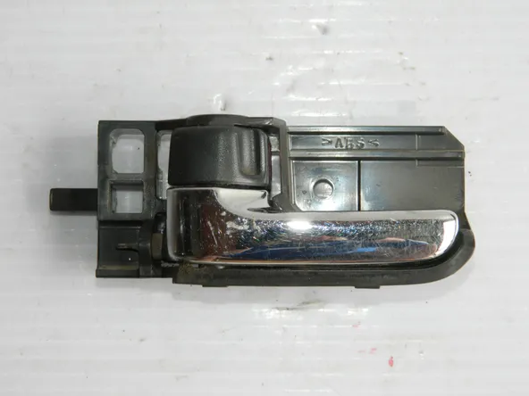 Ручка двери TOYOTA COROLLA NZE120 Зад Лев (Б/У)