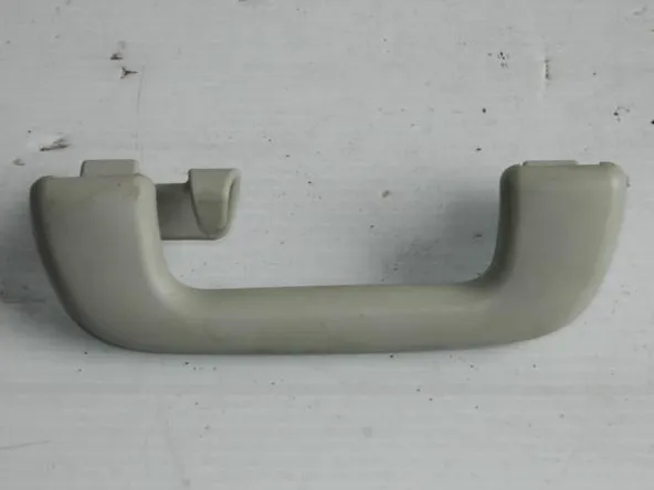 Ручка потолочная TOYOTA COROLLA 120 Зад (Б/У) 7461002101B0