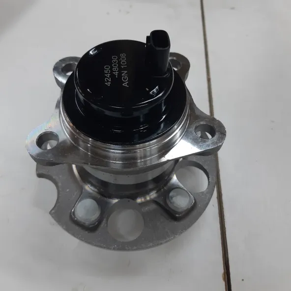 Ступица GENERAL PARTS 4245048030 TOYOTA HIGHLANDER ACU2#, MCU2#, LEXUS MHU33 Задн