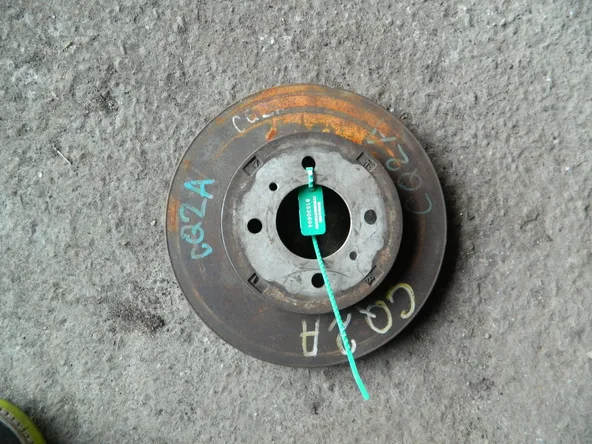 Диск тормозной MITSUBISHI LANCER CS2A Перед (Контрактный) 81530604